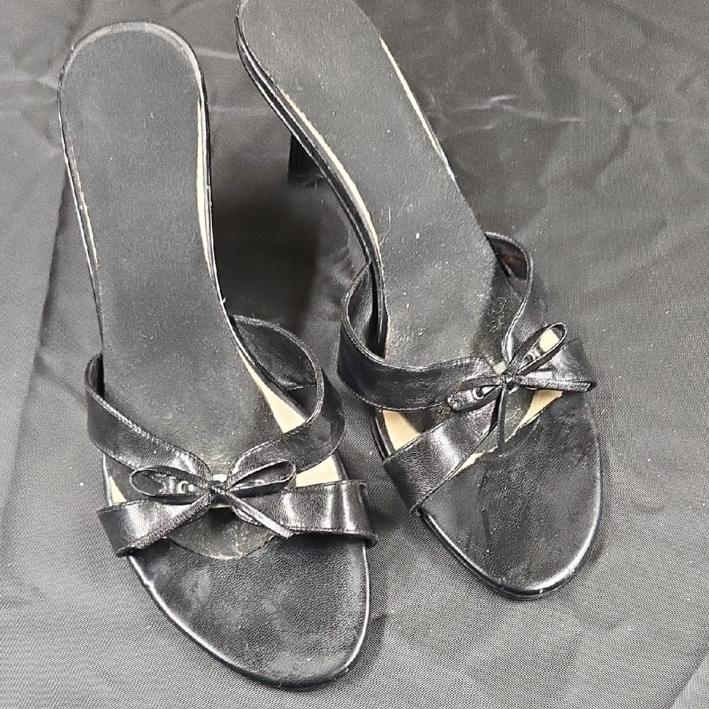 Nine West Black Heeled Sandals with Bow